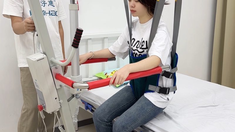 住院陪护与居家看护：专业度大揭秘