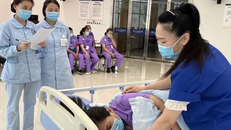 失能老人护理院加盟，报价单背后的关键考量